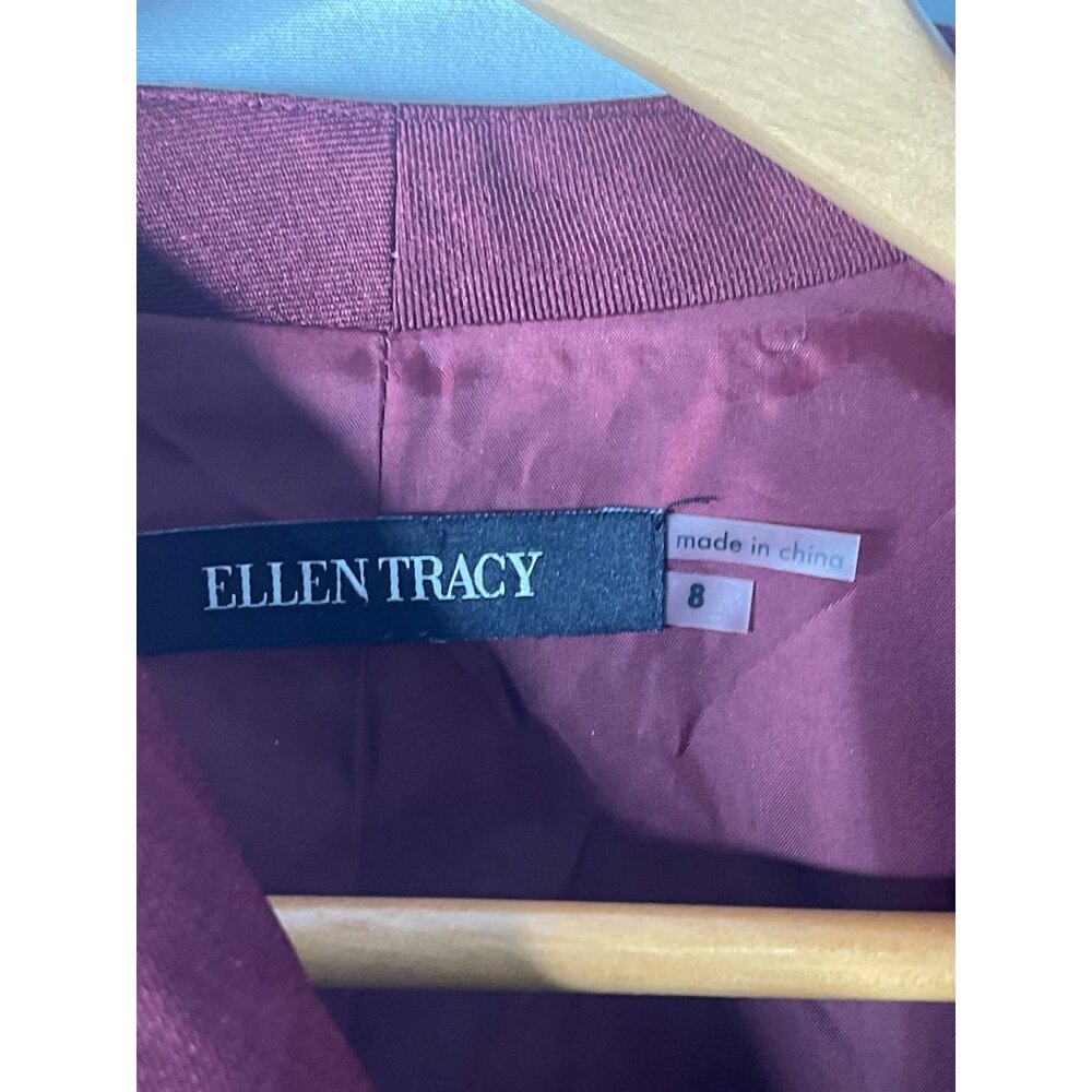 Ellen Tracy Womens Burgundy Dress Size 8 With Gold Zipper & Ruched Sleeves 100% - Picture 2 of 7